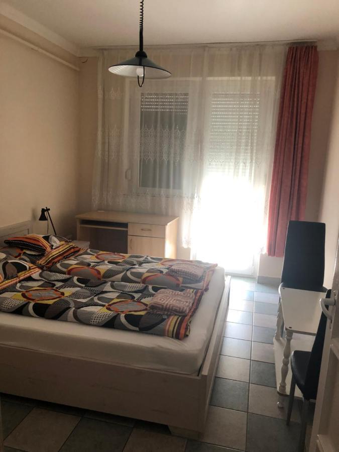 شقة Tulipan Vendeghaz Hajdúszoboszló المظهر الخارجي الصورة